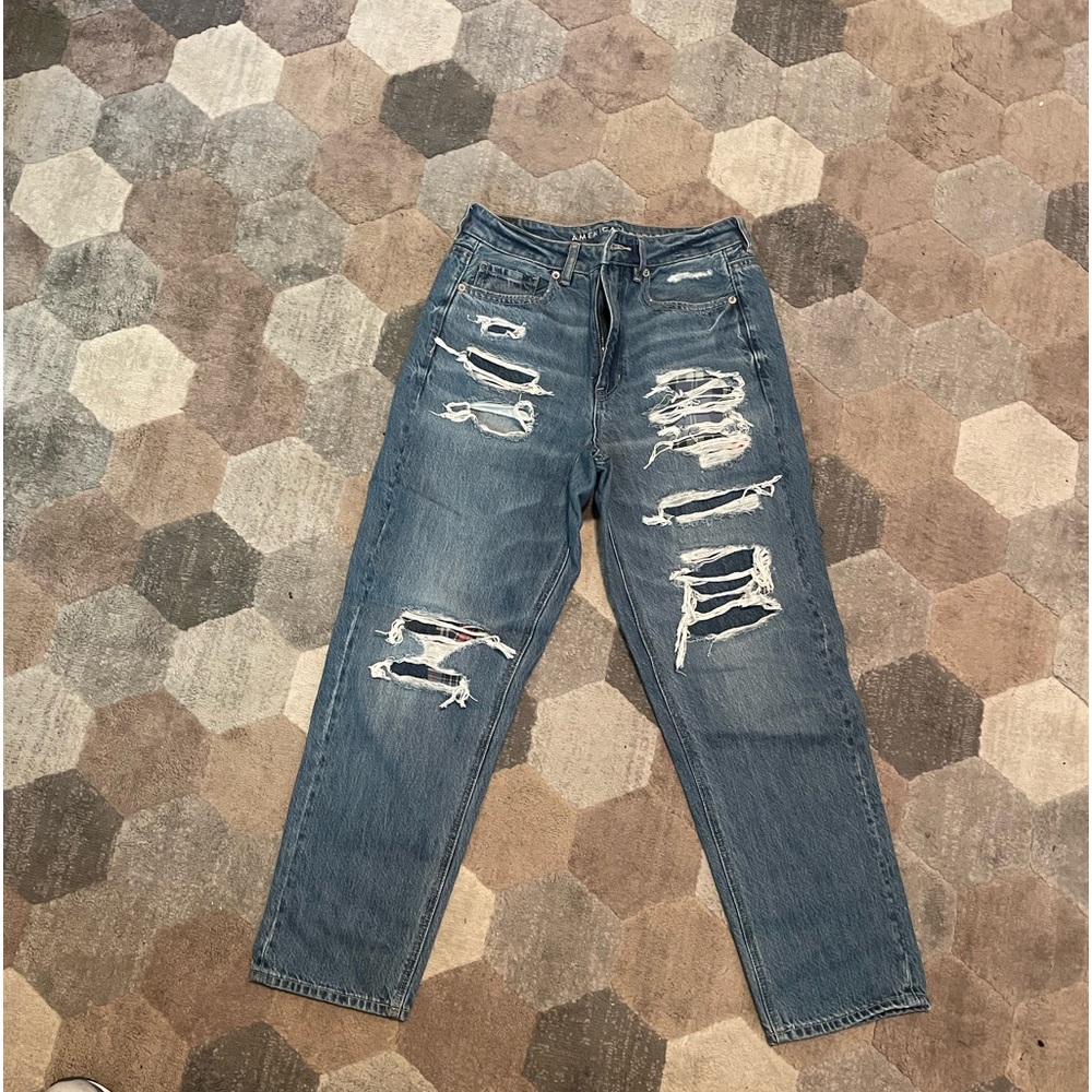 American Eagle Mom straight Jean